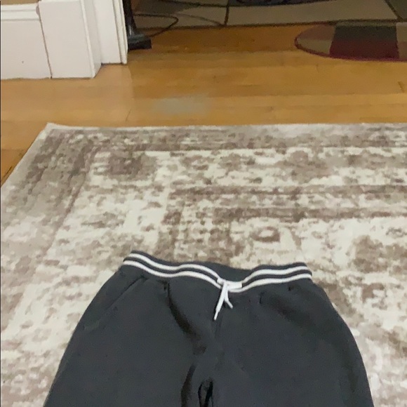 Great condition boys sweat pants - Picture 2 of 3